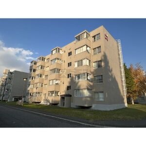 五輪団地M6号棟【人気の分譲賃貸☆個別車庫込み】