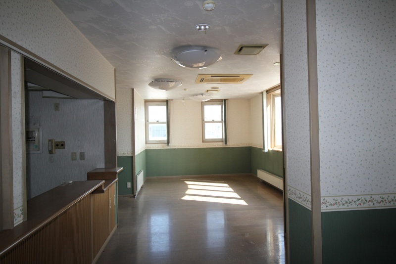 2F