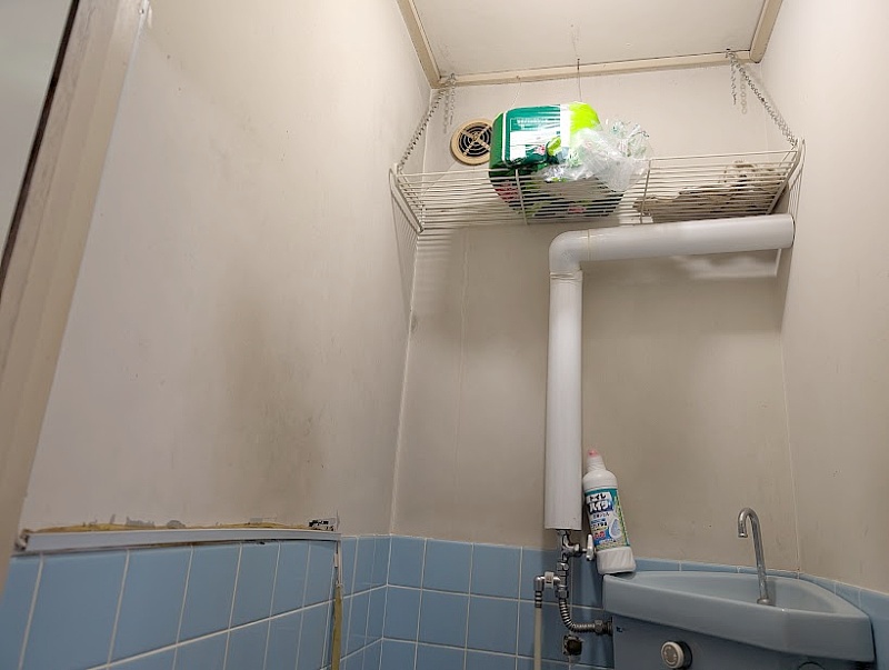 トイレ上部