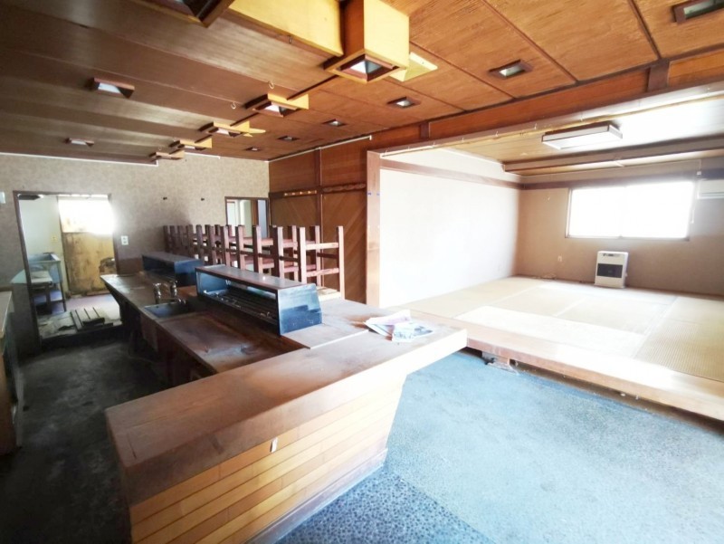 弁天町19番店舗住宅