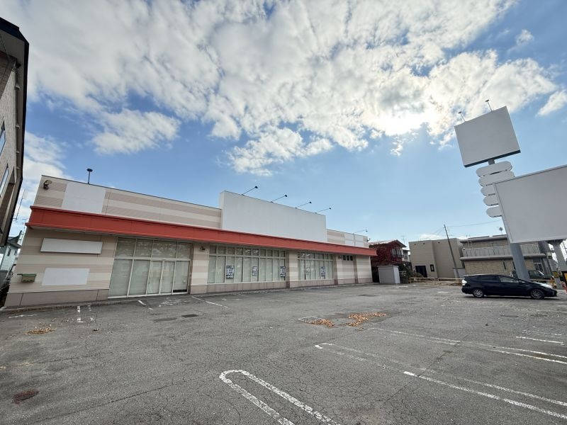松川町5番大型店舗1棟貸
