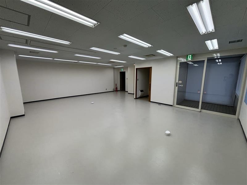 1F広間①