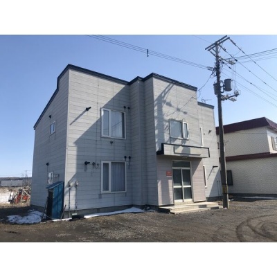 建物の外観・左側