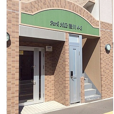 建物入口①