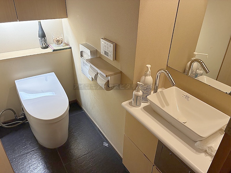 共用部トイレとは別に店舗内トイレも有り