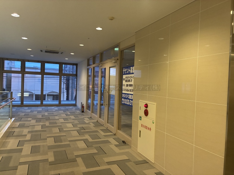 店舗間口