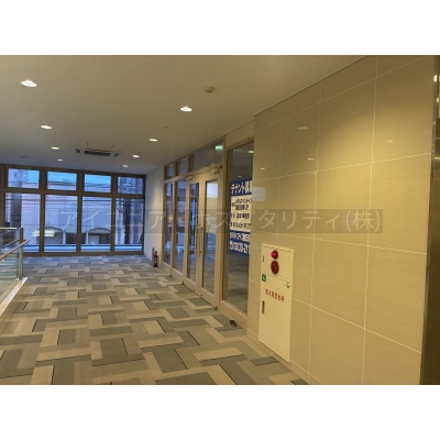 店舗間口