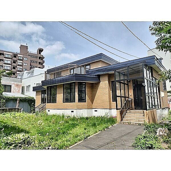 南5西25戸建【1-2階/51.5坪】