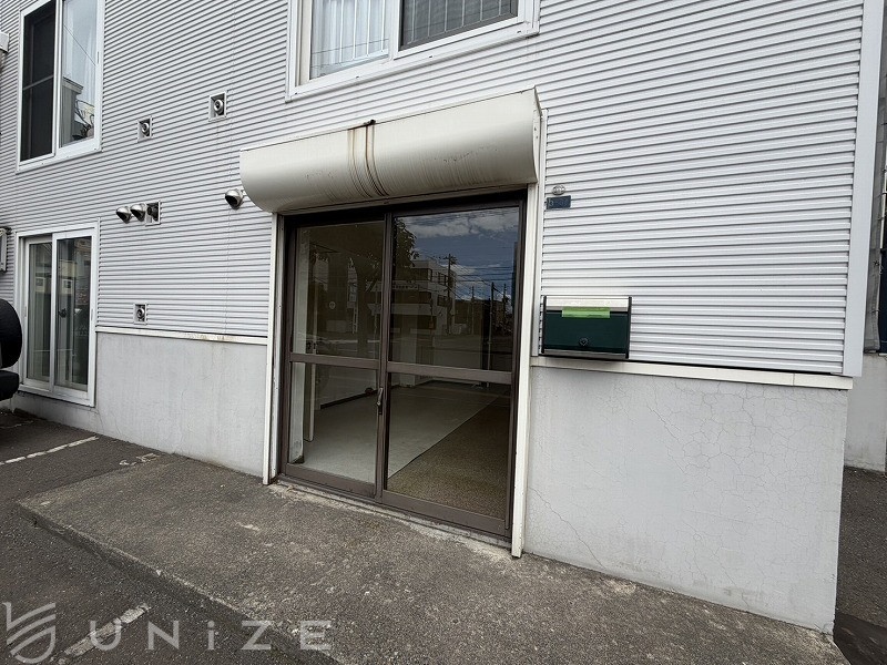 路面店・駅徒歩2分【FCファーネスト栄町】