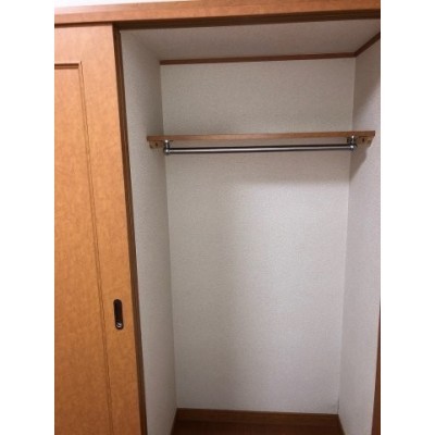 内装は落ち着いています