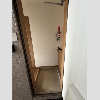 玄関から室内へ続く動線