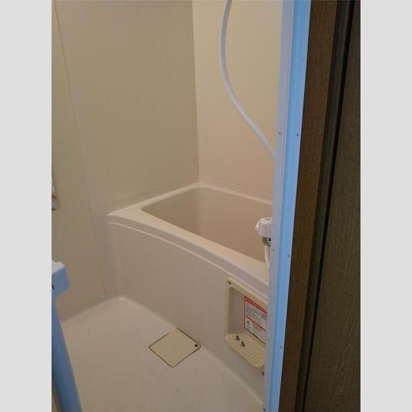 トイレと分かれた浴室