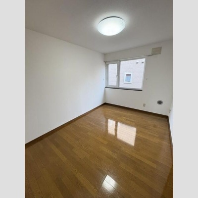 家具を配置しやすい洋室