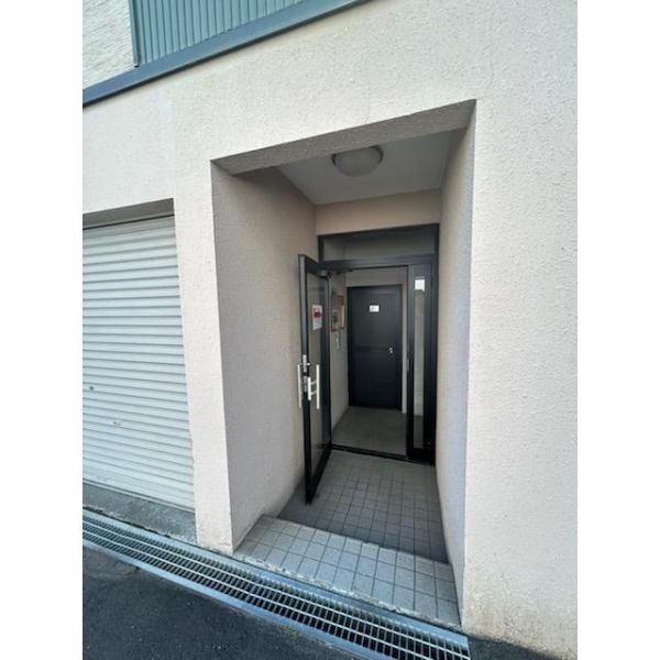 建物の共用入口