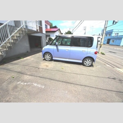 屋外駐車場