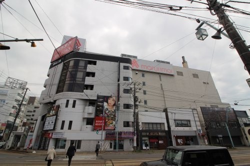 丸井今井 函館店まで154m
