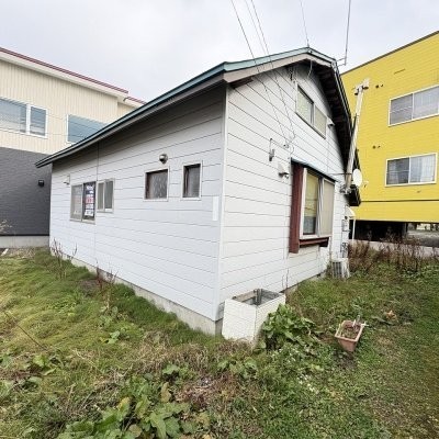 富岡町2丁目23番貸家