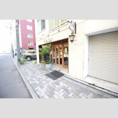 建物入口