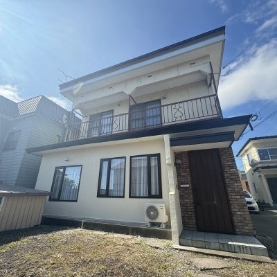 七飯町本町４丁目５番貸家