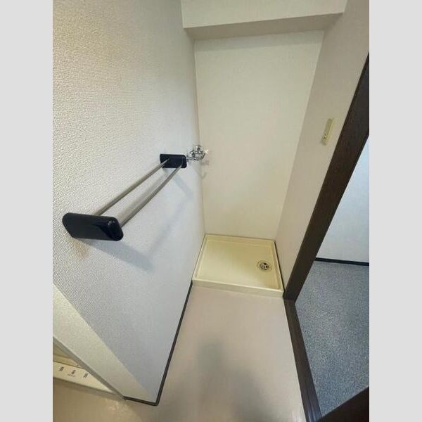 募集元参考写真：室内洗濯機置場