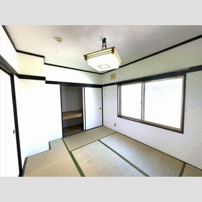 和室6帖の落ち着いた空間