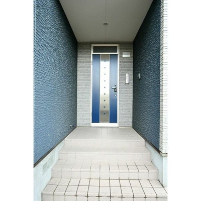 玄関外部・建物参考写真