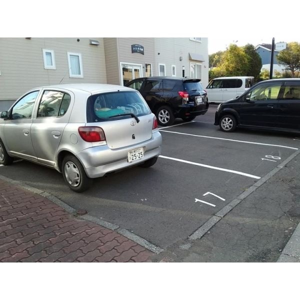 敷地内の駐車場