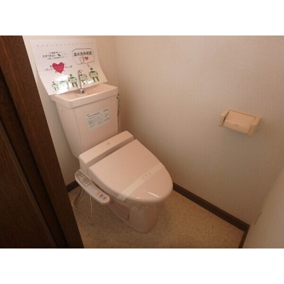 温水洗浄トイレの参考写真