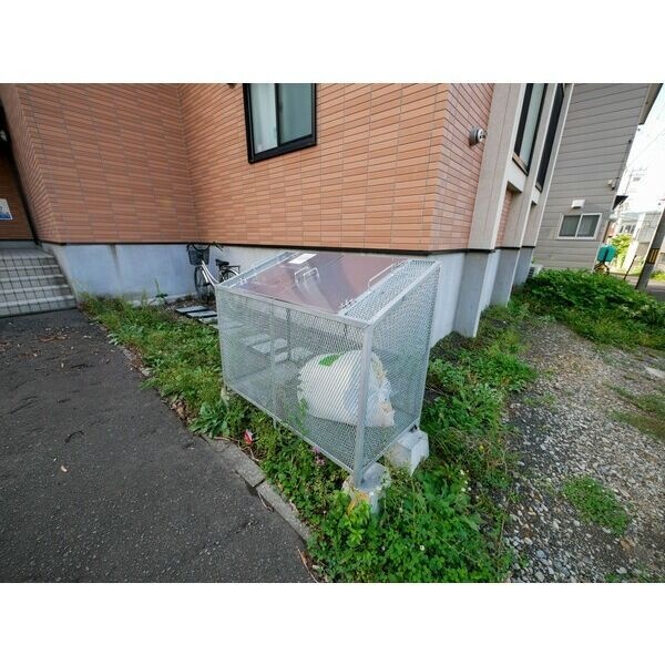敷地内ごみ置場