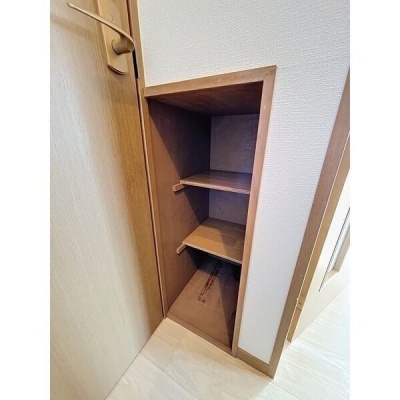 玄関のシューズボックス
