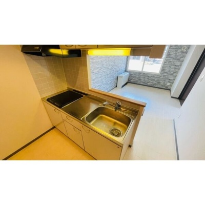 LDKを見渡す対面キッチン