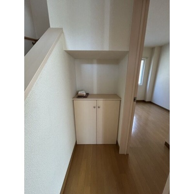 シューズボックス付きの玄関