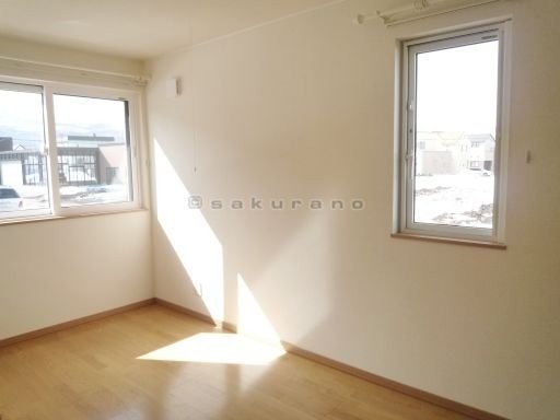 ※写真は同建物・反転タイプ。