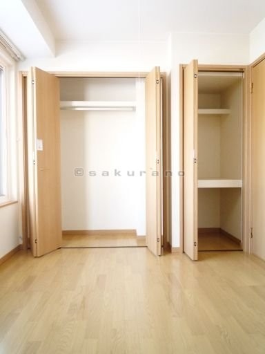 ※写真は同建物・反転タイプ。