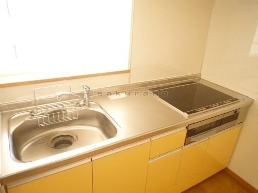 ※写真は同建物・反転タイプ。