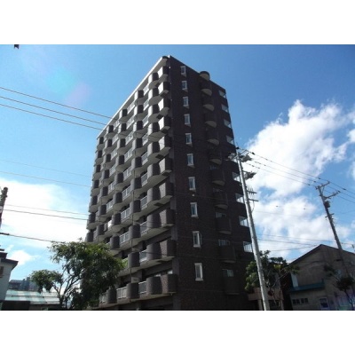 11階建、プレサント小樽稲穂の外観