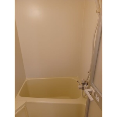 トイレと分かれた浴室