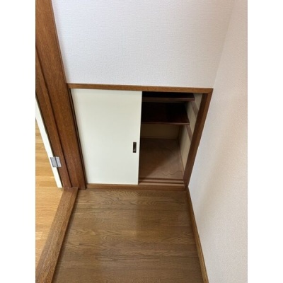 玄関と下足収納