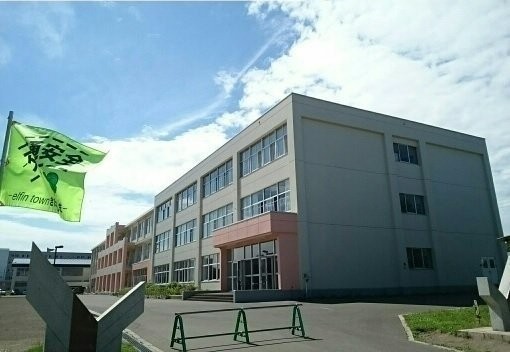 北の台小学校まで400m