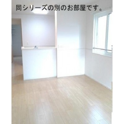 ゆったり過ごせる居間です