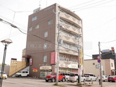 ユニバース1