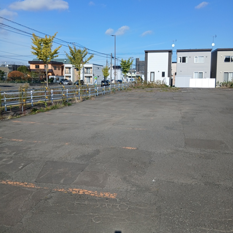 住吉町駐車場