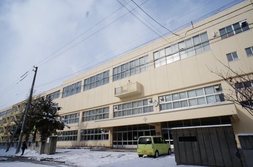 札幌市立 手稲山口小学校まで1453m