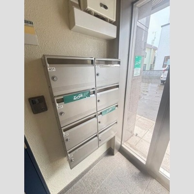 共用の集合郵便受け