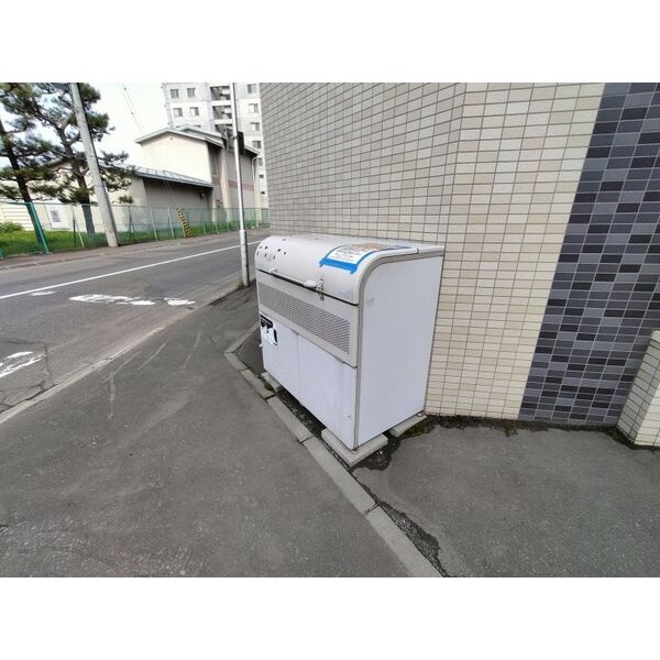 ごみ置場