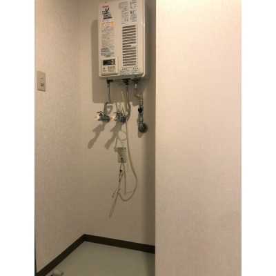 給湯設備と室内洗濯機置場