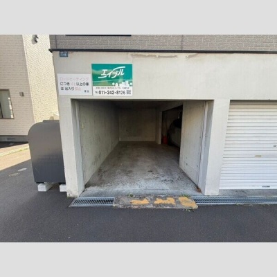 車庫入口