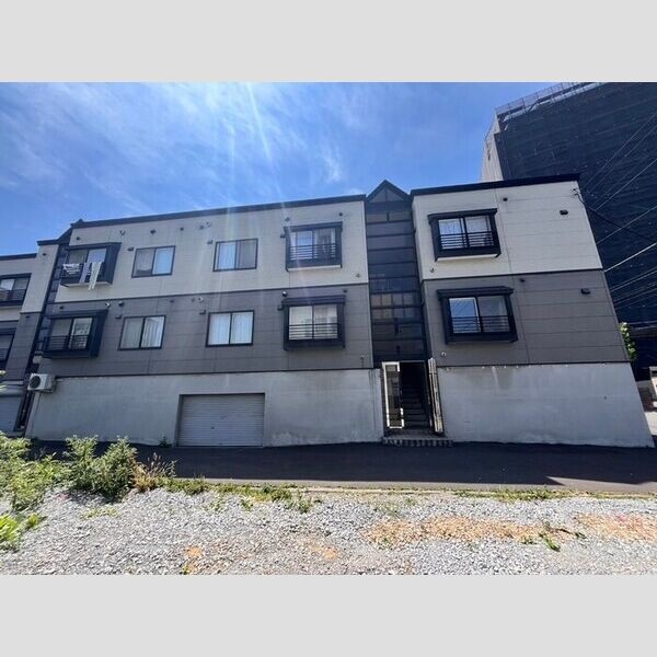 建物の外観（側面）