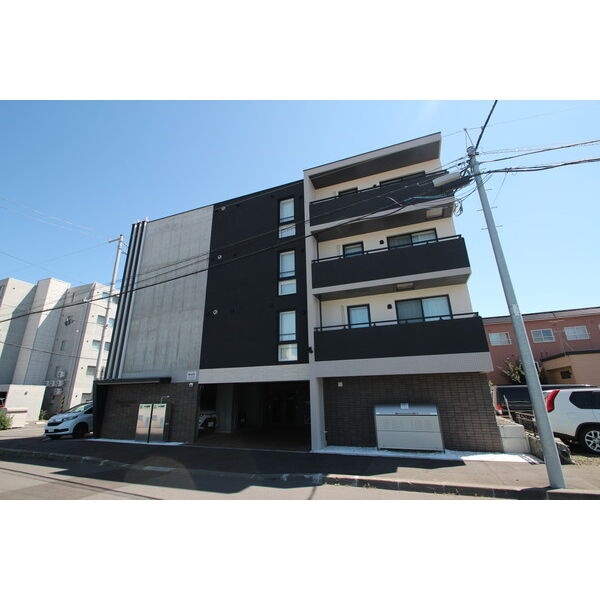 Pommeraie北18条(ポムレ北18条)