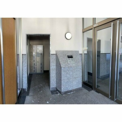 オートロックのある共用エントランス